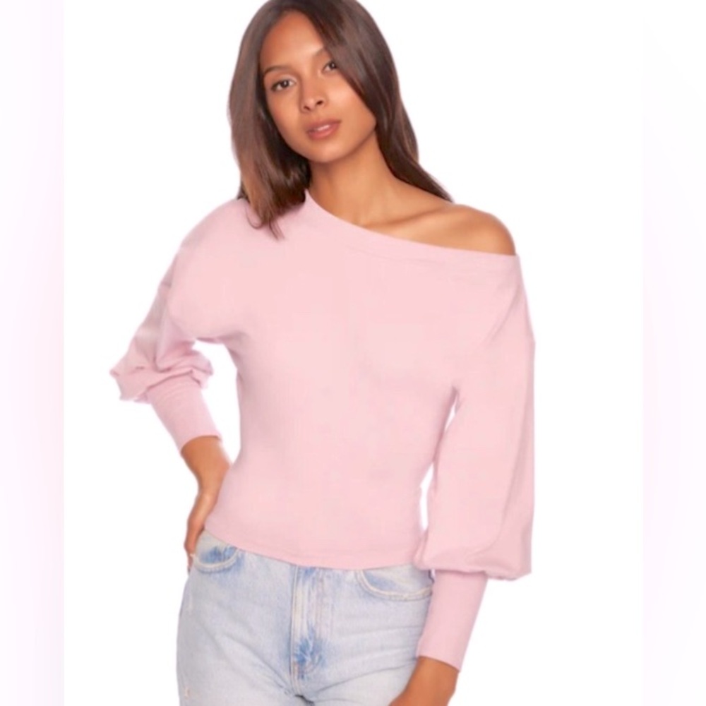 NWT Susana Monaco off shoulder top in snowflake blue. Size medium